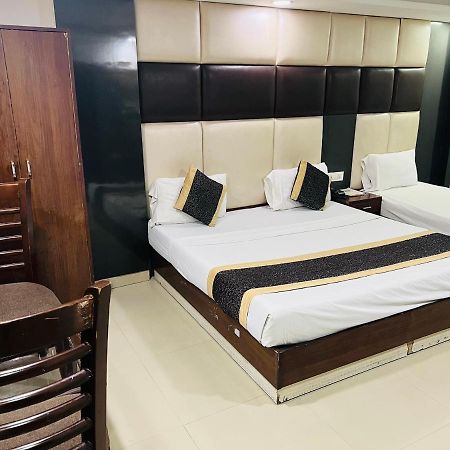 Hotel Asian Plaza Delhi Airport New Delhi Exterior photo