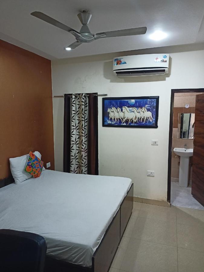 Hotel Asian Plaza Delhi Airport New Delhi Exterior photo