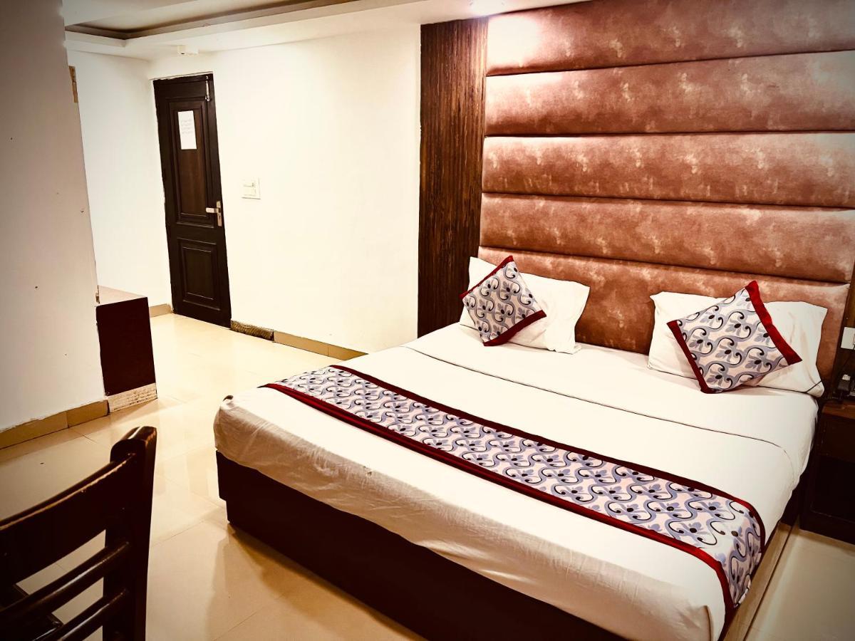 Hotel Asian Plaza Delhi Airport New Delhi Exterior photo