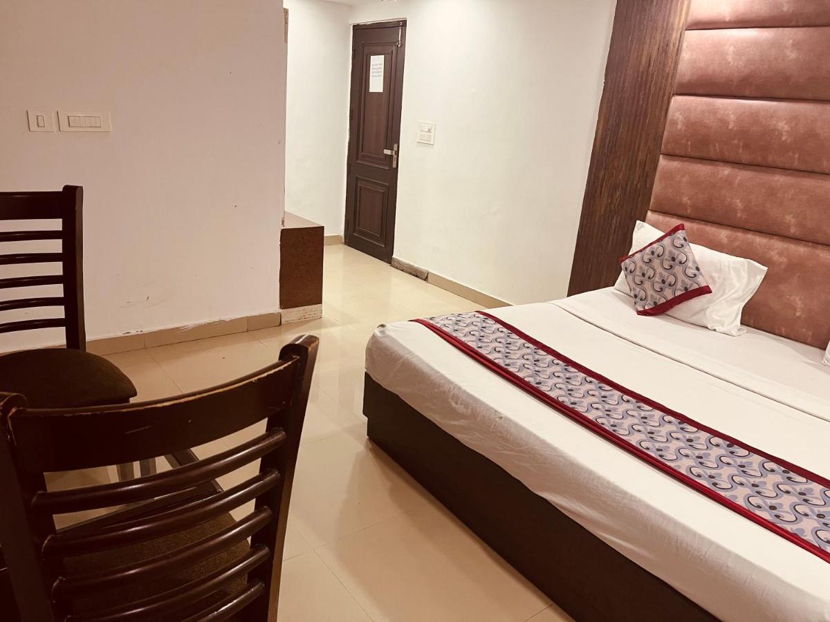 Hotel Asian Plaza Delhi Airport New Delhi Exterior photo
